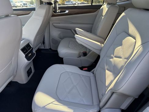New 2026 Volkswagen Atlas SE AWD/4WD image 28