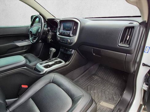 Used 2021 Chevrolet Colorado LT w/ Redline Special Edition AWD/4WD image 14