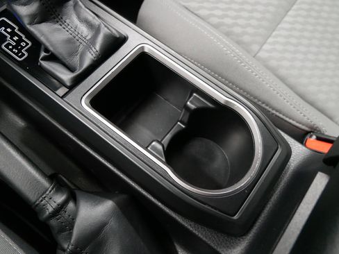 Certified 2022 Toyota Tacoma SR image 29