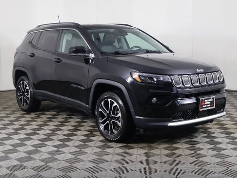 Used 2022 Jeep Compass Limited w/ Sun and Sound Group image 49