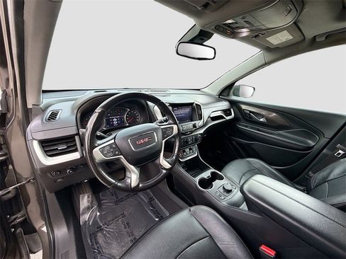 Used 2020 GMC Terrain SLT w/ Preferred Package image 9