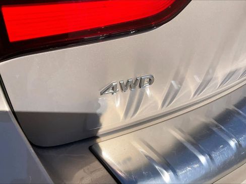 Used 2023 INFINITI QX80 Premium Select image 30