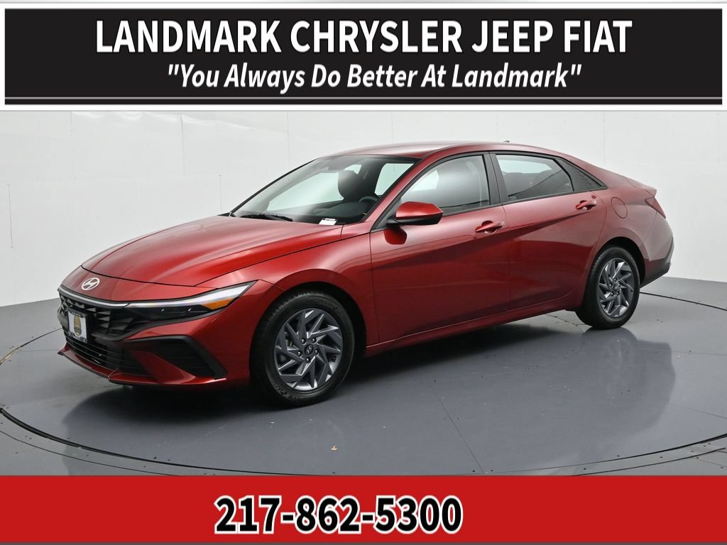 Used 2024 Hyundai Elantra SEL FWD image 1