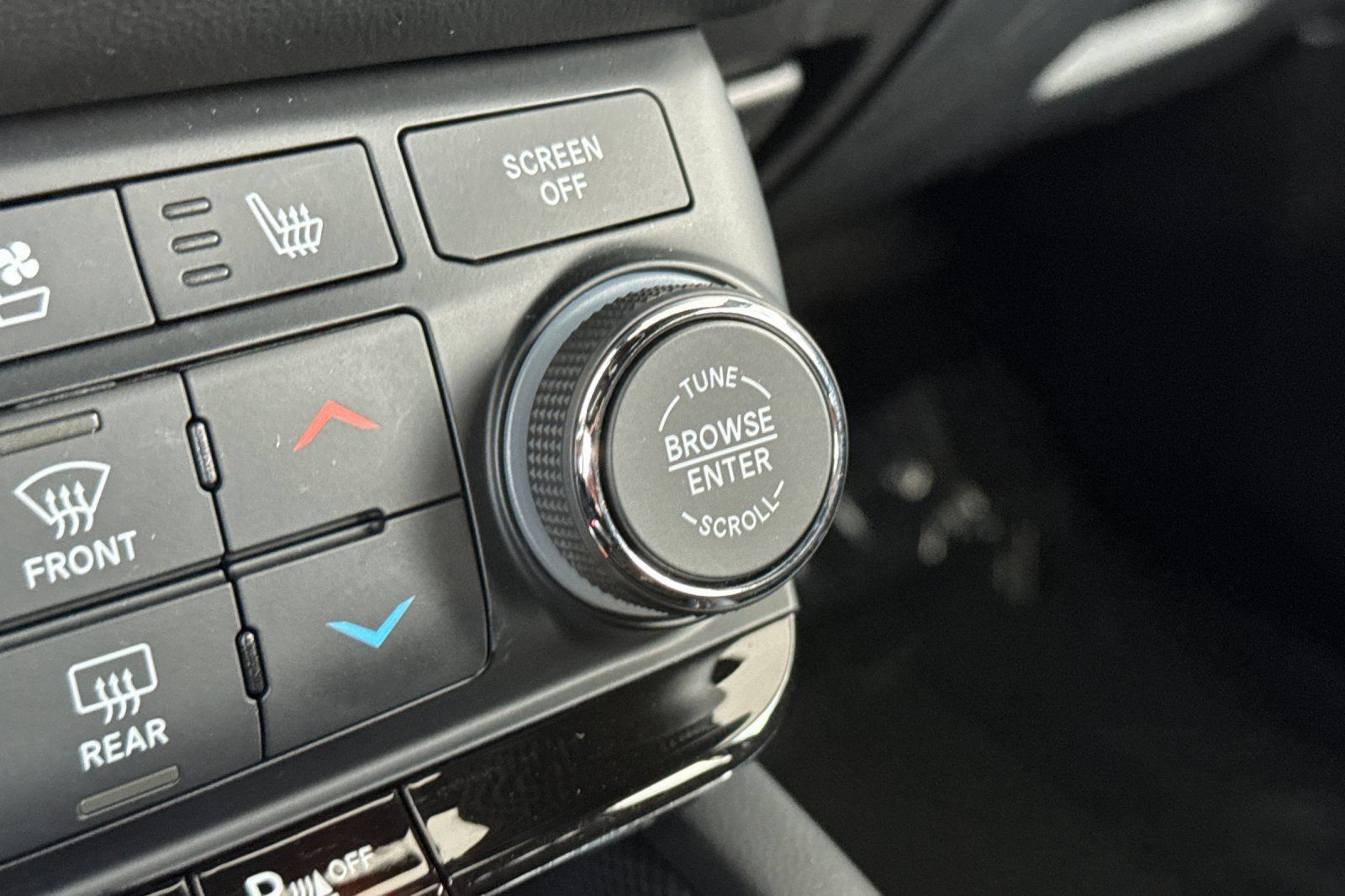 Used 2024 Dodge Durango GT AWD/4WD image 32