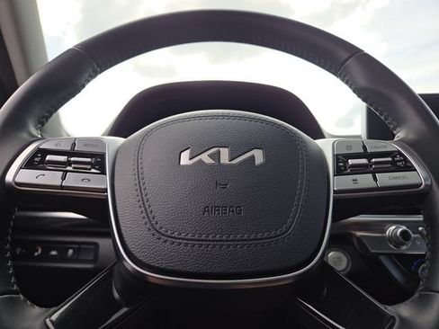 Used 2022 Kia Telluride S AWD/4WD image 30