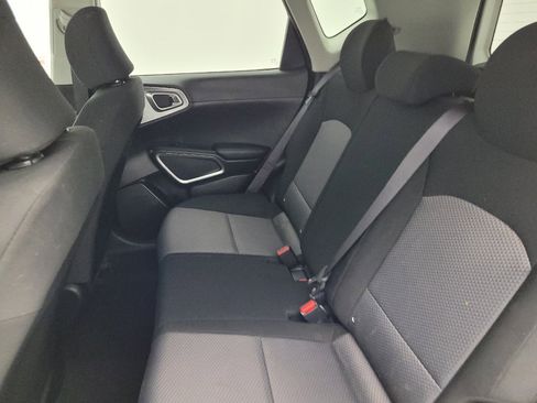 Used 2021 Kia Soul LX FWD image 18