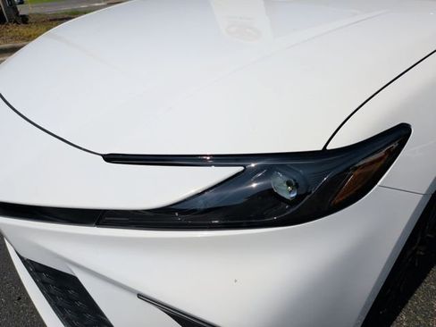 New 2026 Toyota Camry SE FWD image 11