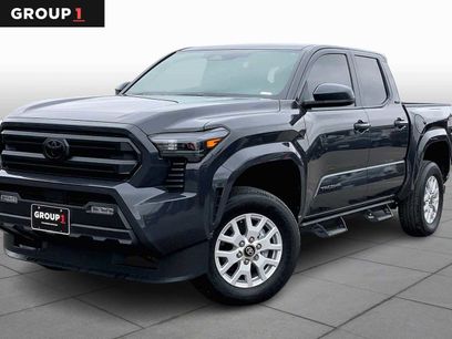 Used 2025 Toyota Tacoma SR5