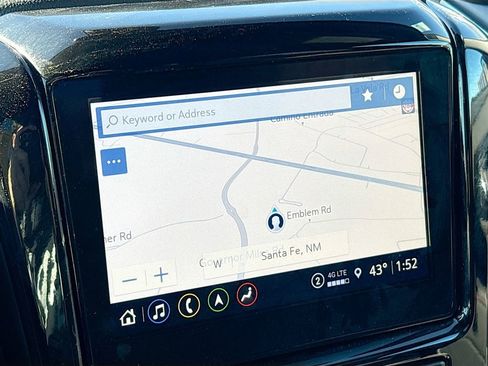 Used 2023 Chevrolet Traverse RS image 13