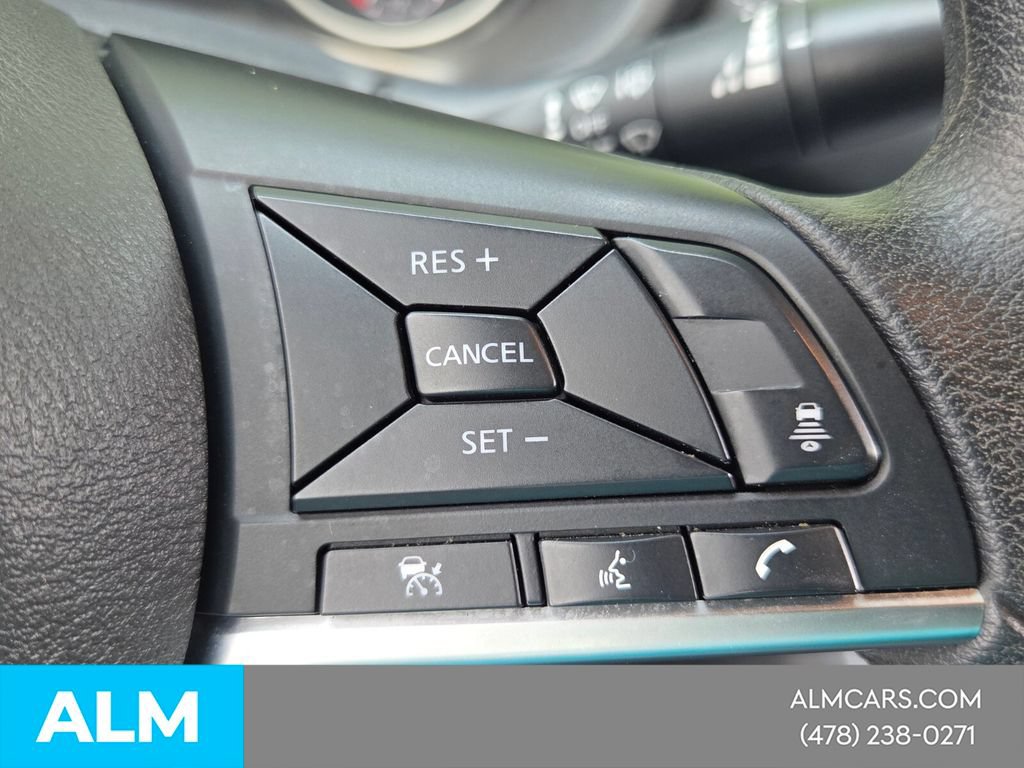 Used 2024 Nissan Sentra SV FWD image 24