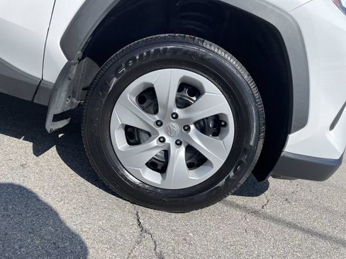 Certified 2024 Toyota RAV4 LE AWD/4WD image 11