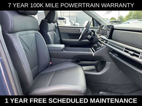 Used 2025 Hyundai Santa Fe SEL AWD/4WD image 9