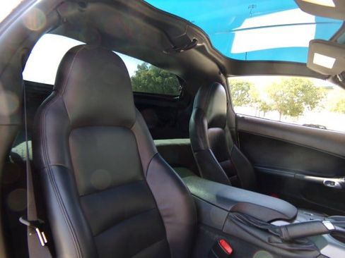 Used 2006 Chevrolet Corvette Coupe RWD image 25