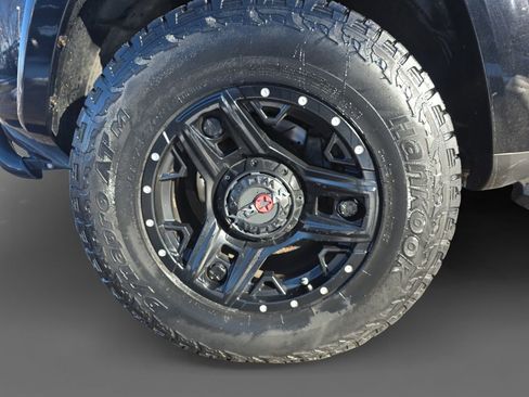 Used 2015 Toyota 4Runner SR5 image 15