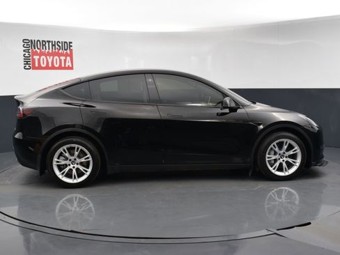 Used 2023 Tesla Model Y Long Range image 5