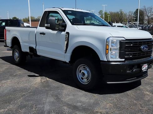 New 2025 Ford F250 XL w/ FX4 Off-Road Package image 14