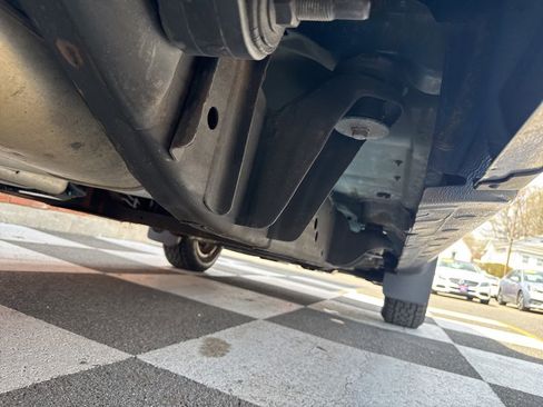 Used 2018 Chevrolet Silverado 1500 LT w/ All Star Edition image 46