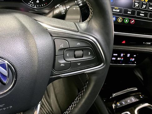 Used 2022 Buick Envision Avenir w/ Premium Seat Package image 21