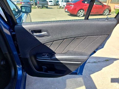 Used 2022 Dodge Charger SXT image 16