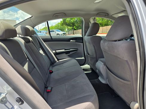 Used 2012 Honda Accord LX image 25