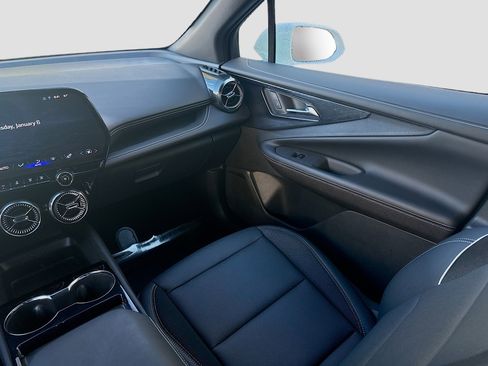 Used 2024 Chevrolet Blazer EV LT image 22