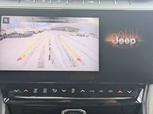 New 2026 Jeep Grand Cherokee Limited AWD/4WD image 26