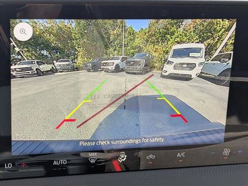 New 2025 Ford Maverick XL image 13