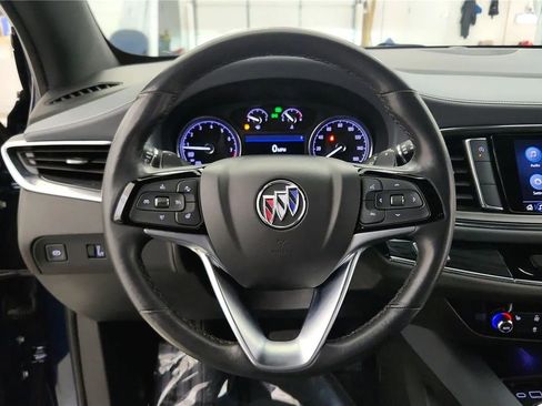 Used 2023 Buick Enclave Essence image 29