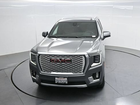 Used 2022 GMC Yukon XL Denali AWD/4WD image 54