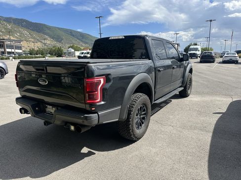 Used 2017 Ford F150 Raptor w/ Equipment Group 801A Mid AWD/4WD image 5