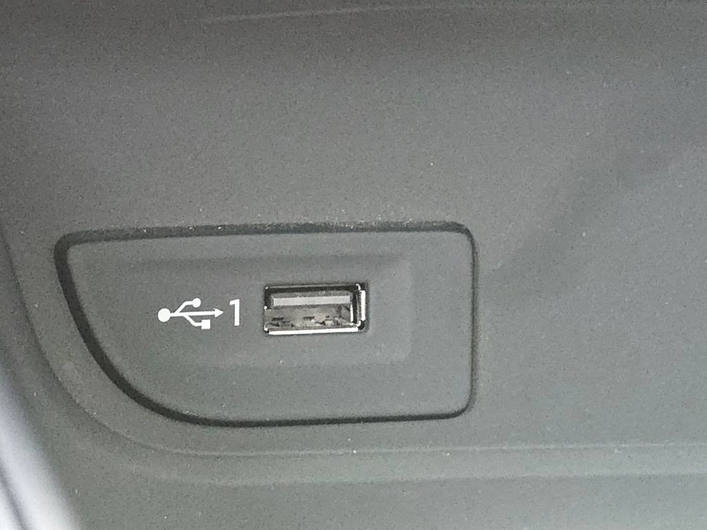 Used 2018 Audi A3 2.0T Premium Plus w/ Premium Plus Package FWD image 11