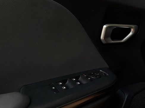 Used 2025 Kia K4 FWD image 20
