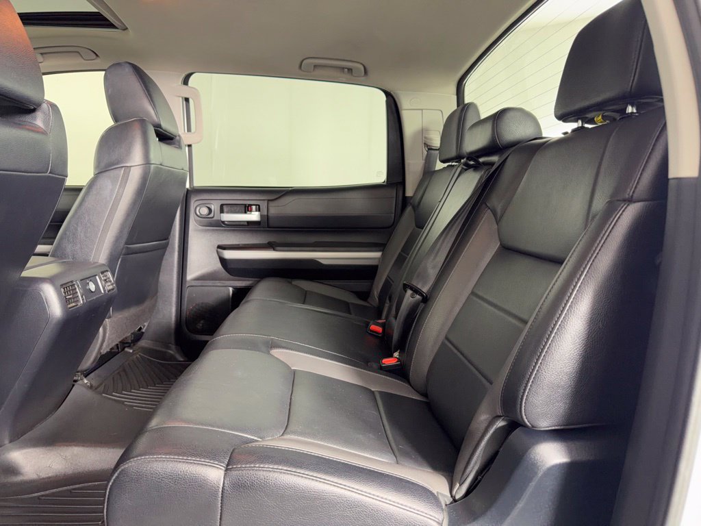 Used 2018 Toyota Tundra Limited w/ Limited Premium Package AWD/4WD image 16