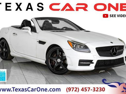 Used 2014 Mercedes-Benz SLK 250 image 1