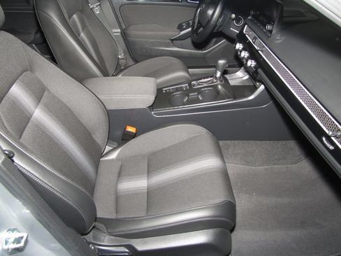 Certified 2025 Honda Civic Sport image 21