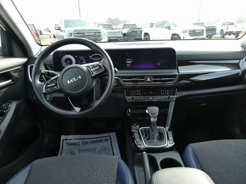 Used 2024 Kia Seltos S image 18