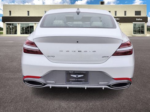 Used 2025 Genesis G70 2.5T image 4