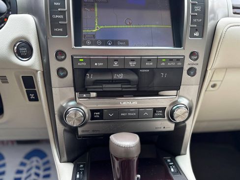 Used 2016 Lexus GX 460 w/ Premium Package AWD/4WD image 19