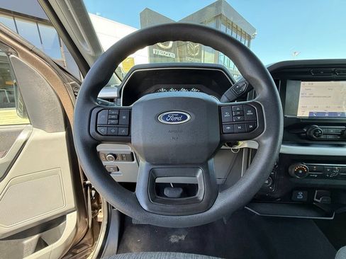 Used 2023 Ford F150 XLT AWD/4WD image 19