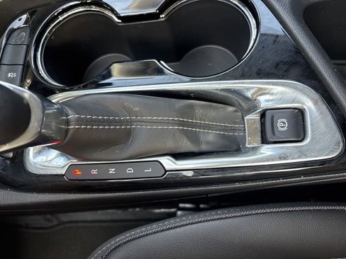 Used 2025 Buick Encore GX Preferred w/ Advanced Technology Package image 34