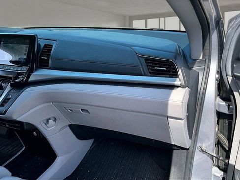 Used 2020 Honda Odyssey Touring image 26