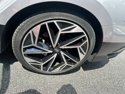 Certified 2024 Hyundai Ioniq 6 Limited AWD/4WD image 9