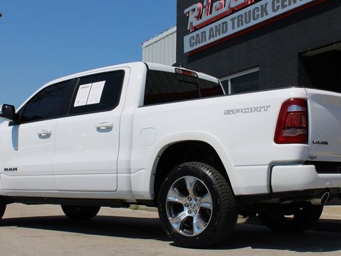 Used 2022 RAM 1500 Laramie AWD/4WD image 17