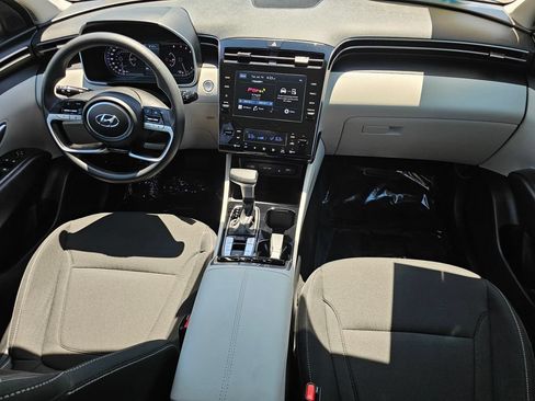 Certified 2024 Hyundai Tucson SEL FWD image 17