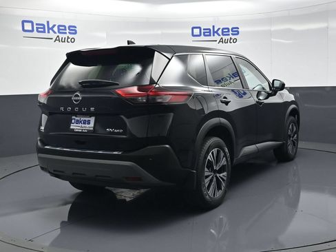 Used 2023 Nissan Rogue SV AWD/4WD image 8