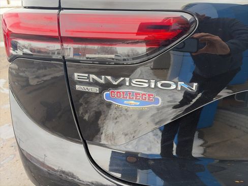 Used 2021 Buick Envision Essence w/ Technology Package I image 8