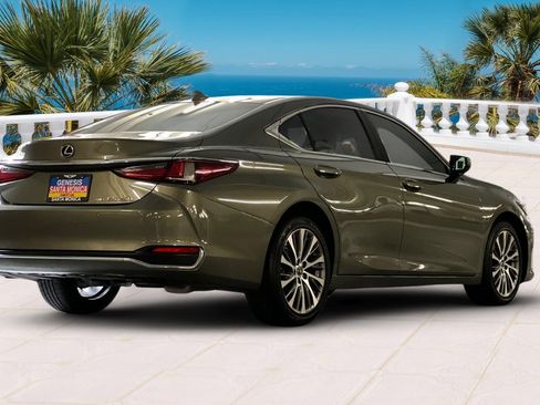 Used 2021 Lexus ES 250 w/ Premium Package image 4