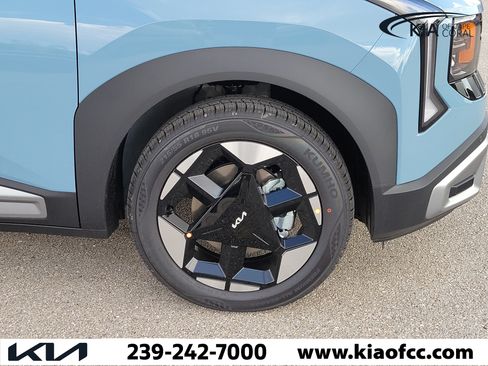 New 2027 Kia Seltos S FWD image 7