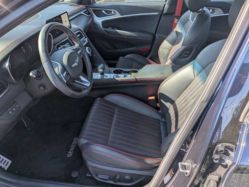 Used 2023 Genesis G70 2.0T w/ Sport Prestige Package RWD image 11