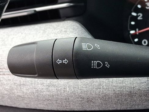 Used 2022 Jeep Compass Latitude image 25